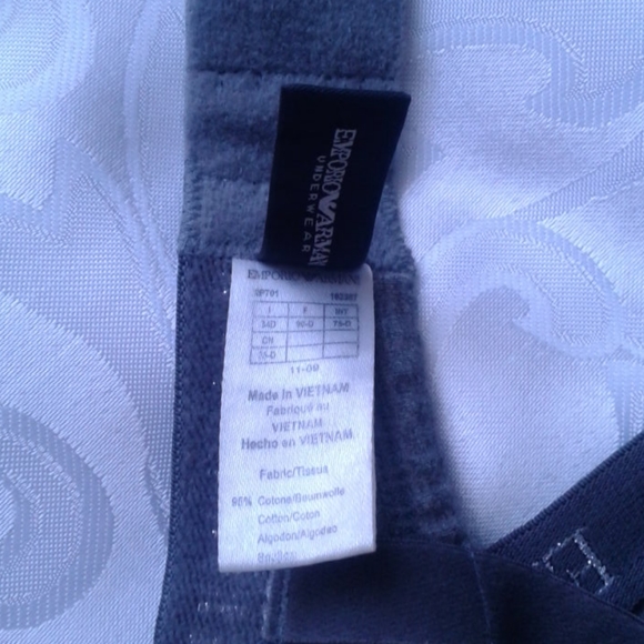 Emporio Armani Bra size 34D 75D - Picture 3 of 4